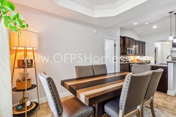 Dining room, Interior, Kitchen, Pendant Lights, Recessed Lighting