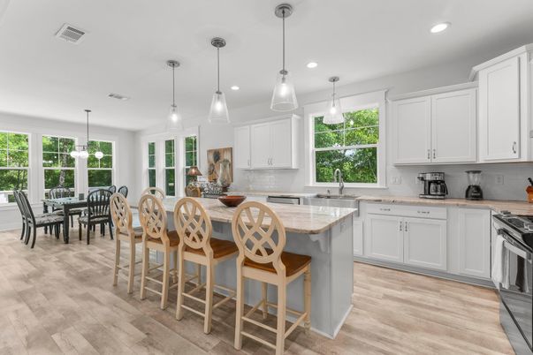 Dining room, Interior, Kitchen, Pendant Lights, Recessed Lighting, Wood Texture Flooring