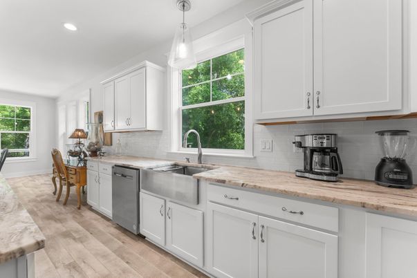 Dining room, Interior, Kitchen, Pendant Lights, Recessed Lighting, Wood Texture Flooring