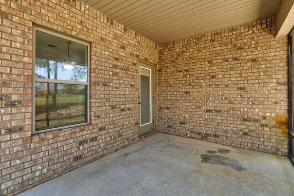 Empty room, Exterior, Stone Walls