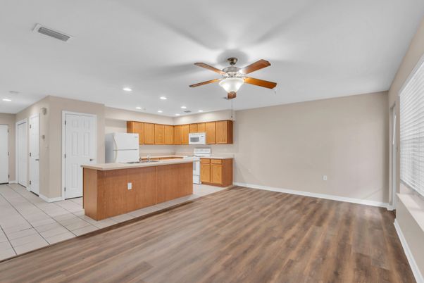 Interior, Kitchen, Recessed Lighting, Wood Texture Flooring