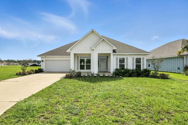 Attached, Backyard, Exterior, Facade, Farmhouse