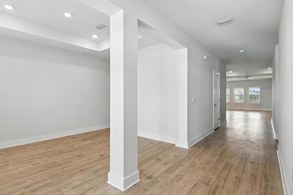Empty room, Interior, Recessed Lighting, Wood Texture Flooring