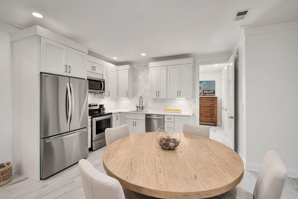 Dining room, Interior, Kitchen, Recessed Lighting, Stainless Steel Appliances