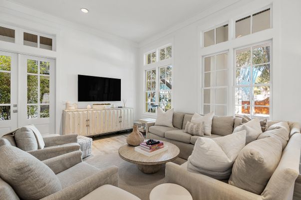 Interior, Living room, Recessed Lighting, Wood Texture Flooring