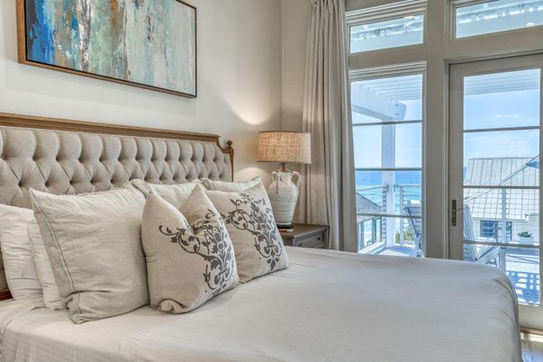 Bedroom, Interior, Water