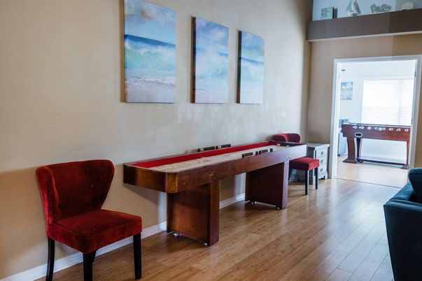 Game Room, Interior, Wood Texture Flooring