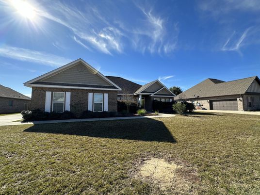 Attached, Backyard, Exterior, Facade, Brick Facade, Ranch