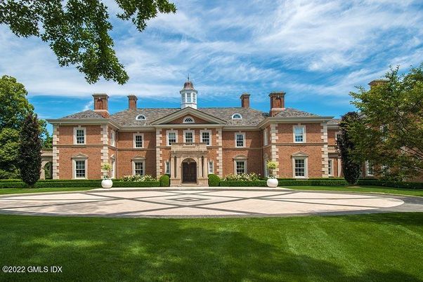 Backyard, Exterior, Facade, Brick Facade, French Provincial