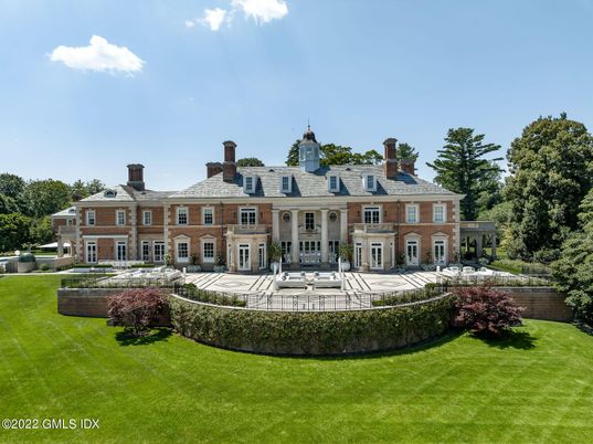 Backyard, Exterior, Facade, French Provincial