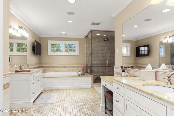 Bathroom, Dual Sink Vanities, Glass Shower, Interior, Recessed Lighting