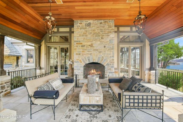 Exterior, Fireplace