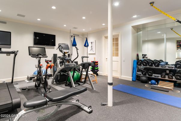 Fitness Equipment, Interior, Recessed Lighting