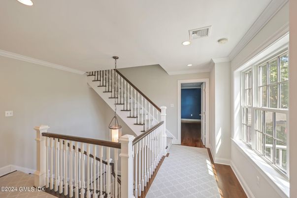 Interior, Pendant Lights, Recessed Lighting, Wood Texture Flooring