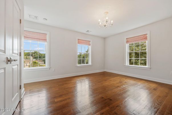 Chandelier, Empty room, Interior, Wood Texture Flooring