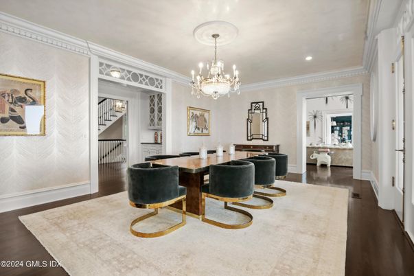 Chandelier, Dining room, Interior, Recessed Lighting, Wood Texture Flooring