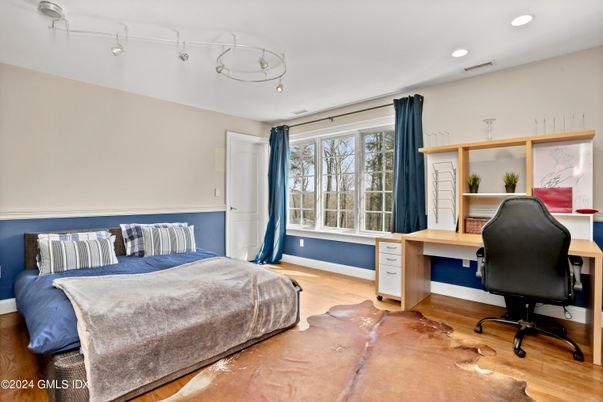 Bedroom, Home Office, Interior, Recessed Lighting, Wood Texture Flooring