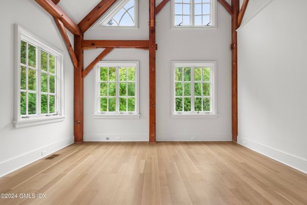 Empty room, Interior, Wooden Beams, Wood Texture Flooring