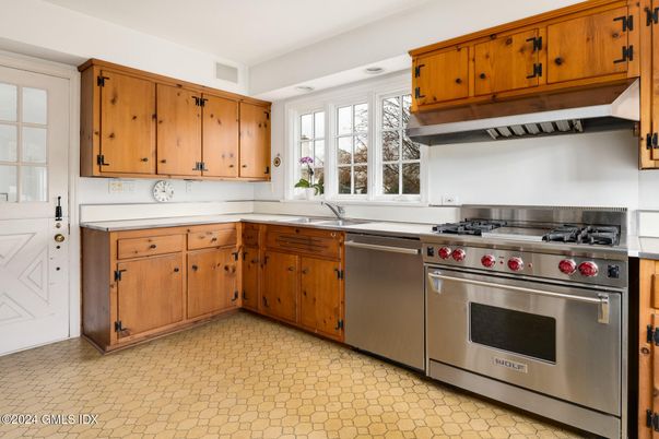 Interior, Kitchen, Stainless Steel Appliances