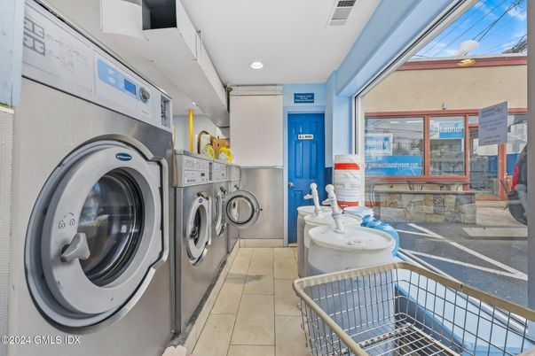 Interior, Recessed Lighting, Washer