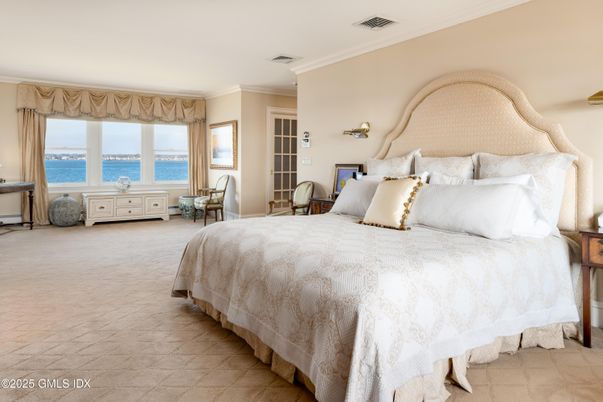 Bedroom, Interior, Water