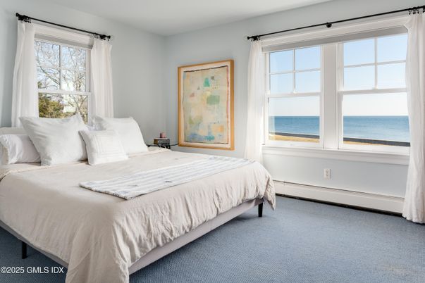Bedroom, Interior, Water