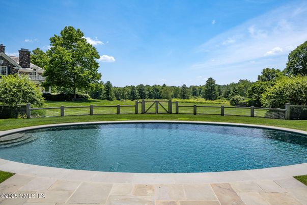 Exterior, Lake, Pool