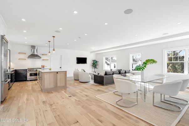 Dining room, Interior, Kitchen, Living room, Pendant Lights, Recessed Lighting, Stainless Steel Appliances, Wood Texture Flooring