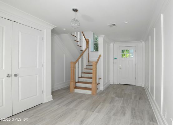 Interior, Pendant Lights, Recessed Lighting, Wood Texture Flooring