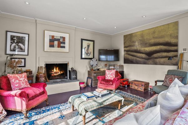 Fireplace, Interior, Living room, Recessed Lighting