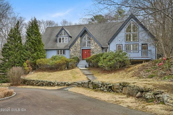 Exterior, Facade, Tudor Revival
