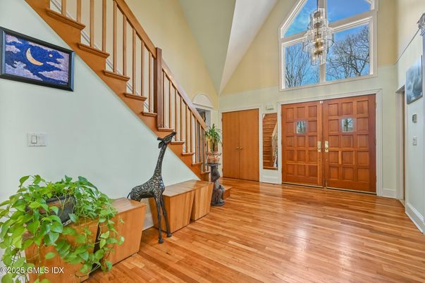 Chandelier, Interior, Wood Texture Flooring