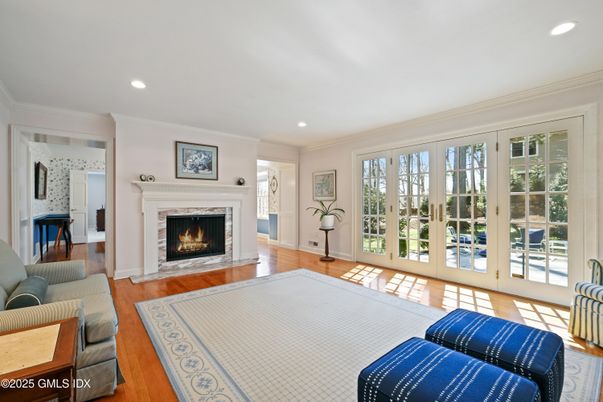 Bedroom, Fireplace, Interior, Recessed Lighting, Wood Texture Flooring