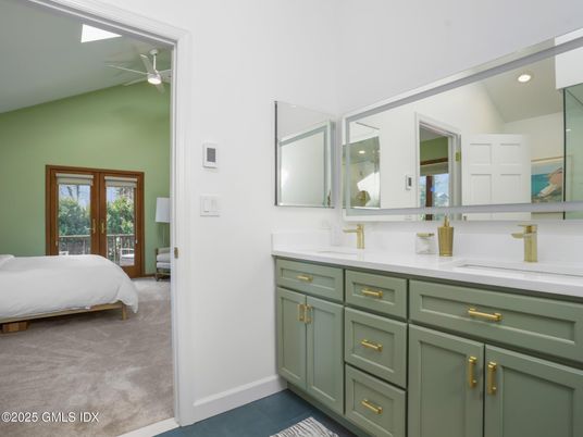 Bathroom, Bedroom, Dual Sink Vanities, Interior, Recessed Lighting