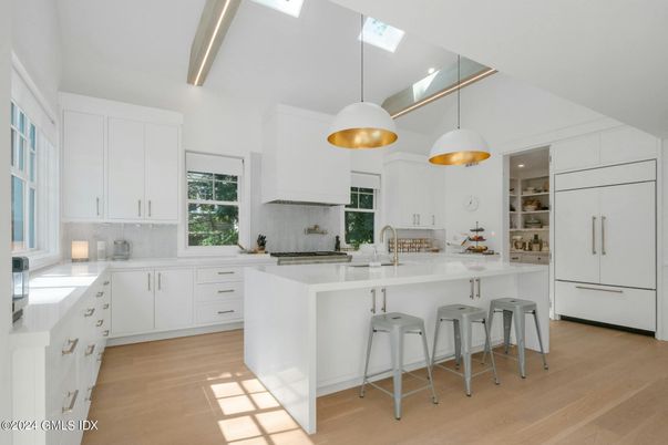 Interior, Kitchen, Pendant Lights, Wood Texture Flooring
