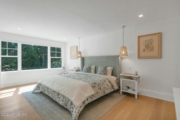 Bedroom, Interior, Pendant Lights, Recessed Lighting, Wood Texture Flooring