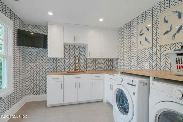 Interior, Recessed Lighting, Washer