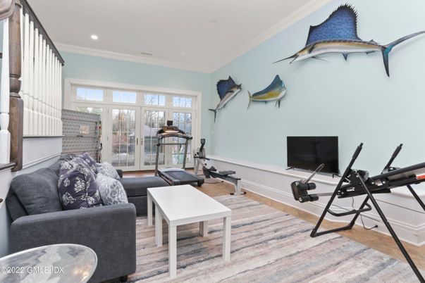 Fitness Equipment, Interior, Recessed Lighting, Wood Texture Flooring
