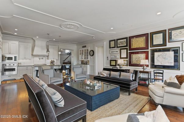 Interior, Kitchen, Living room, Pendant Lights, Recessed Lighting, Wood Texture Flooring