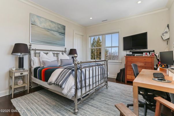 Bedroom, Home Office, Interior, Recessed Lighting, Wood Texture Flooring