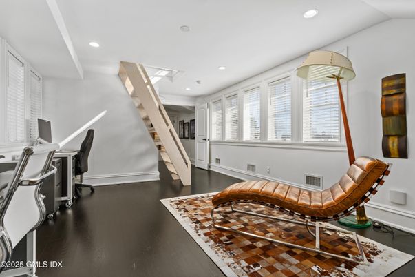 Fitness Equipment, Home Office, Interior, Recessed Lighting, Wood Texture Flooring