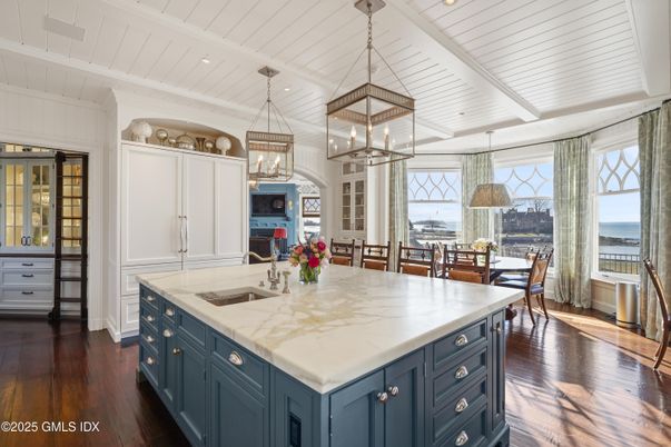 Dining room, Interior, Kitchen, Pendant Lights, Recessed Lighting, Water, Wood Texture Flooring