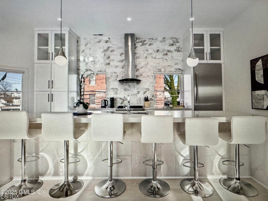 Interior, Kitchen, Pendant Lights, Recessed Lighting, Stainless Steel Appliances