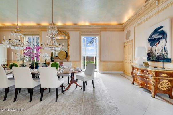 Chandelier, Dining room, Interior