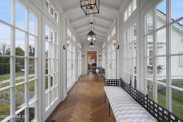 Interior, Pendant Lights, Sun Room, Wood Texture Flooring