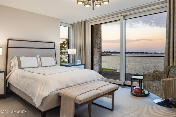 Bedroom, Interior, Water