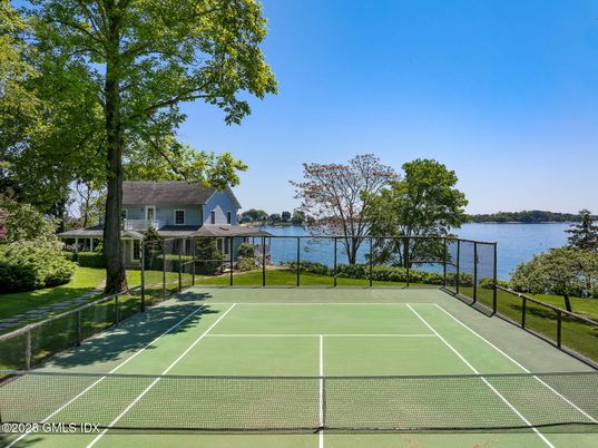 Exterior, Tennis Courts