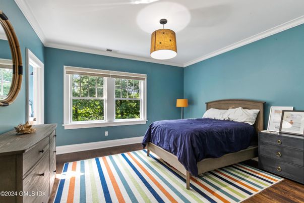 Bedroom, Interior, Pendant Lights, Wood Texture Flooring
