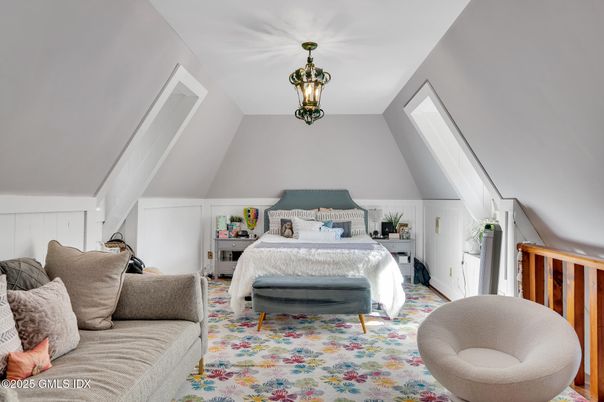 Bedroom, Interior, Pendant Lights
