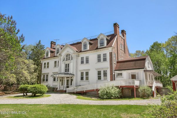 Backyard, Exterior, Facade, Georgian